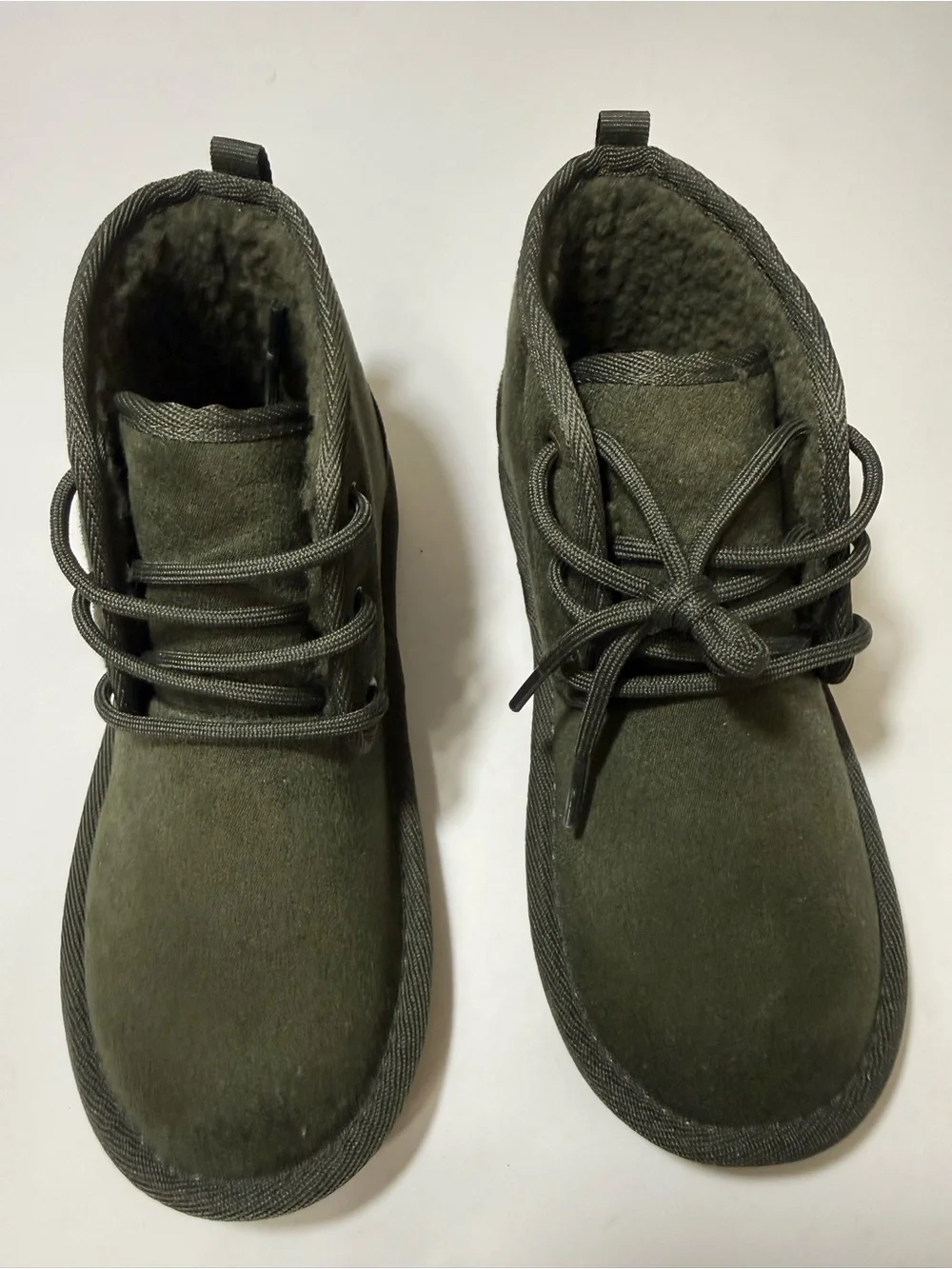 The Children’s Place Olive Green Chukka Boots - Boys Size 1